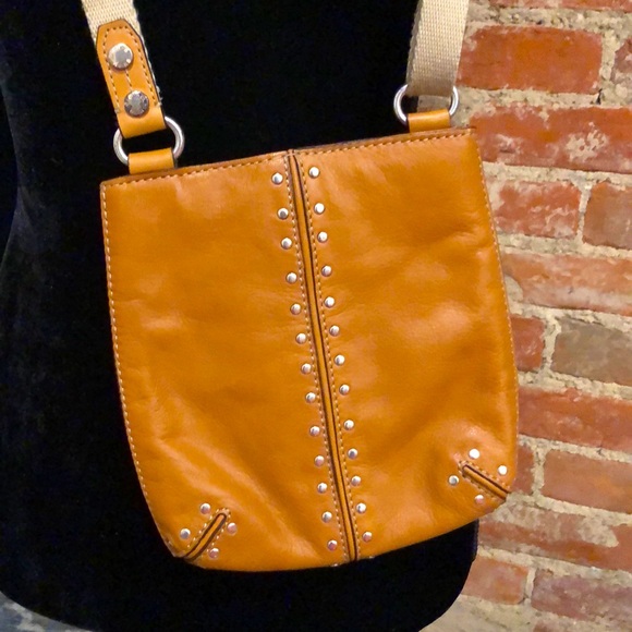 Michael Kors Cross Body - Picture 1 of 9